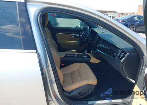 2018 Volvo S90 T5 Momentum z USA, uszkodzony, nr VIN LVY982MK0JP033959